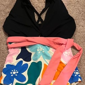 Eloquii Underwire Swimsuit NWOT 24W